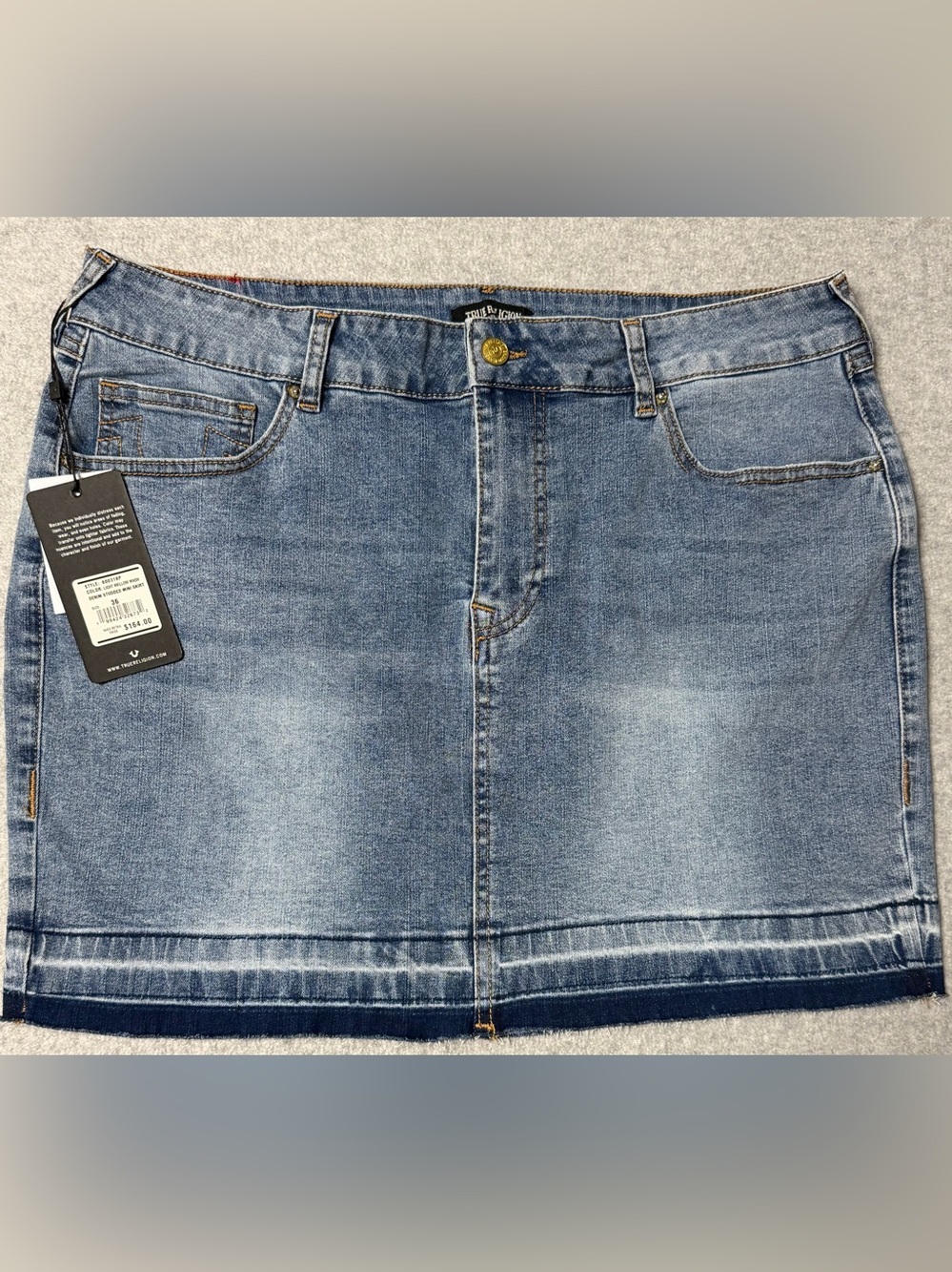 True Religion Women’s 36 Denim Studded Mini Skirt Light Mellow Wash NWT $164